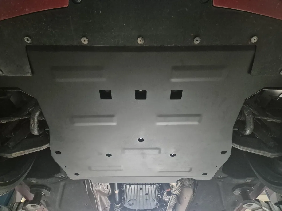 Cubre carter metalico Alfa Romeo Giulia