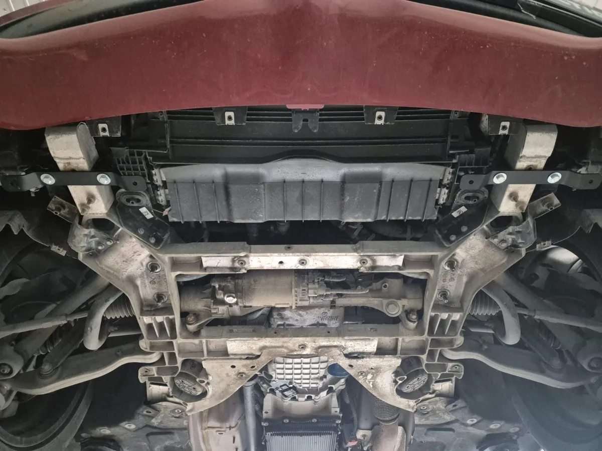 Cubre carter de aluminio Alfa Romeo Stelvio