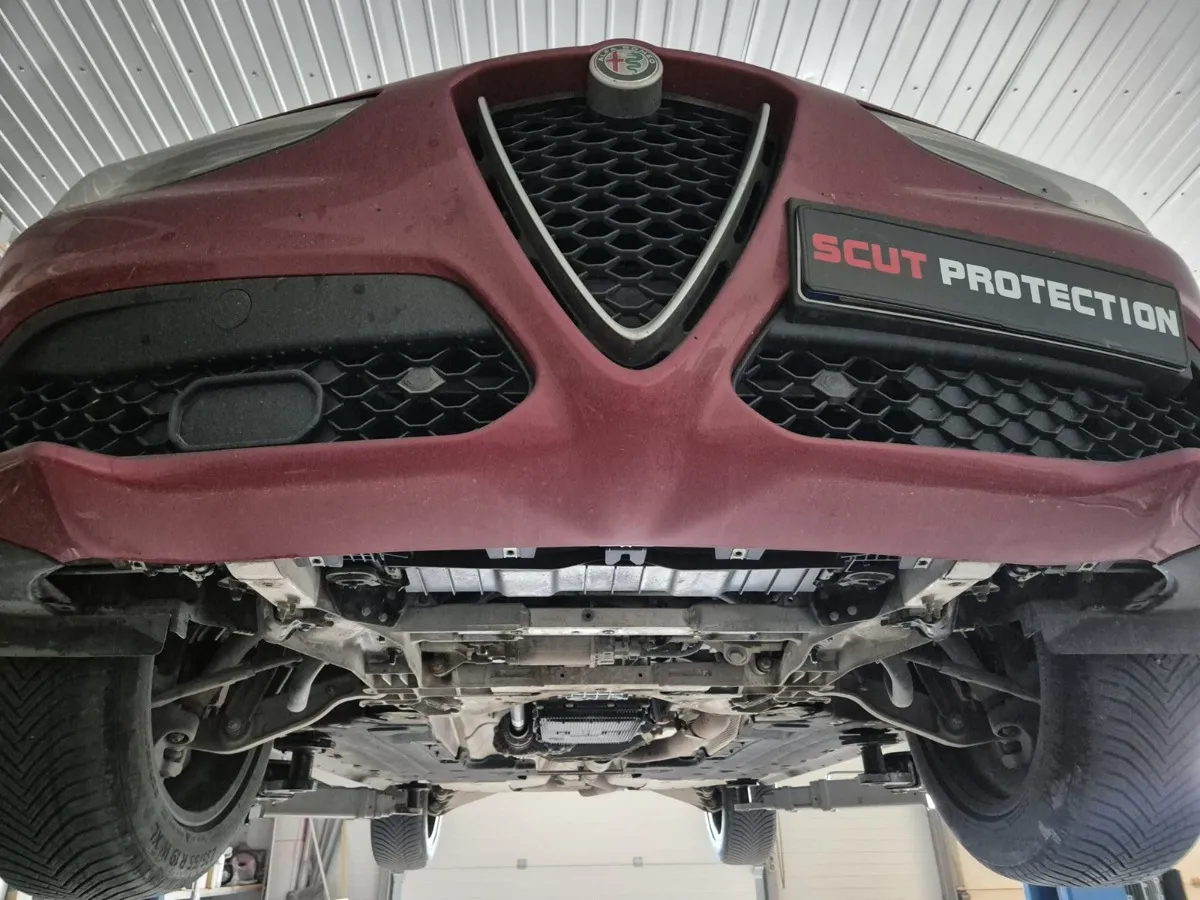 Cubre carter de aluminio Alfa Romeo Stelvio