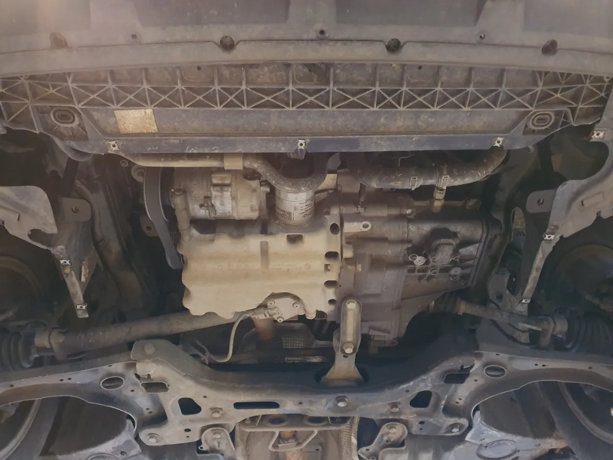 Cubre carter metalico VW Polo