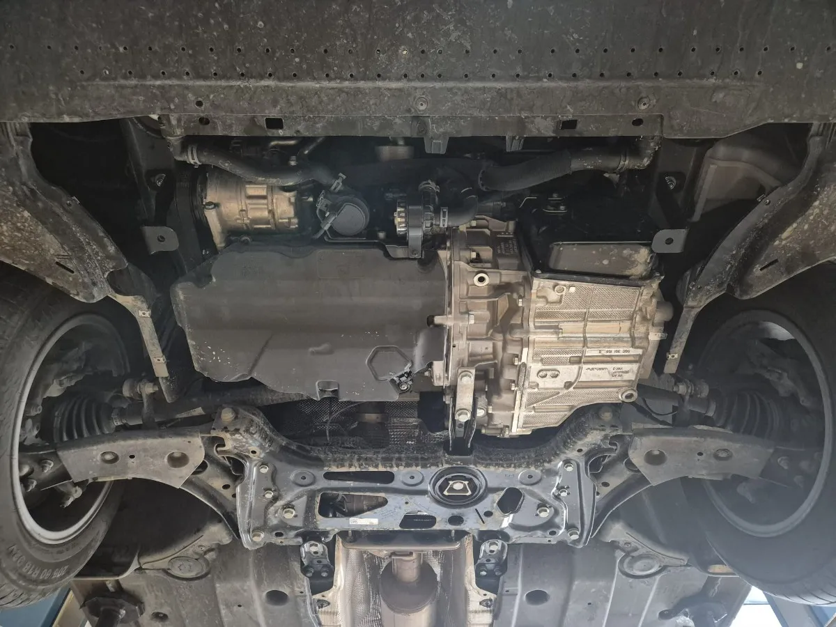 Cubre carter metalico Skoda Karoq - Automatico