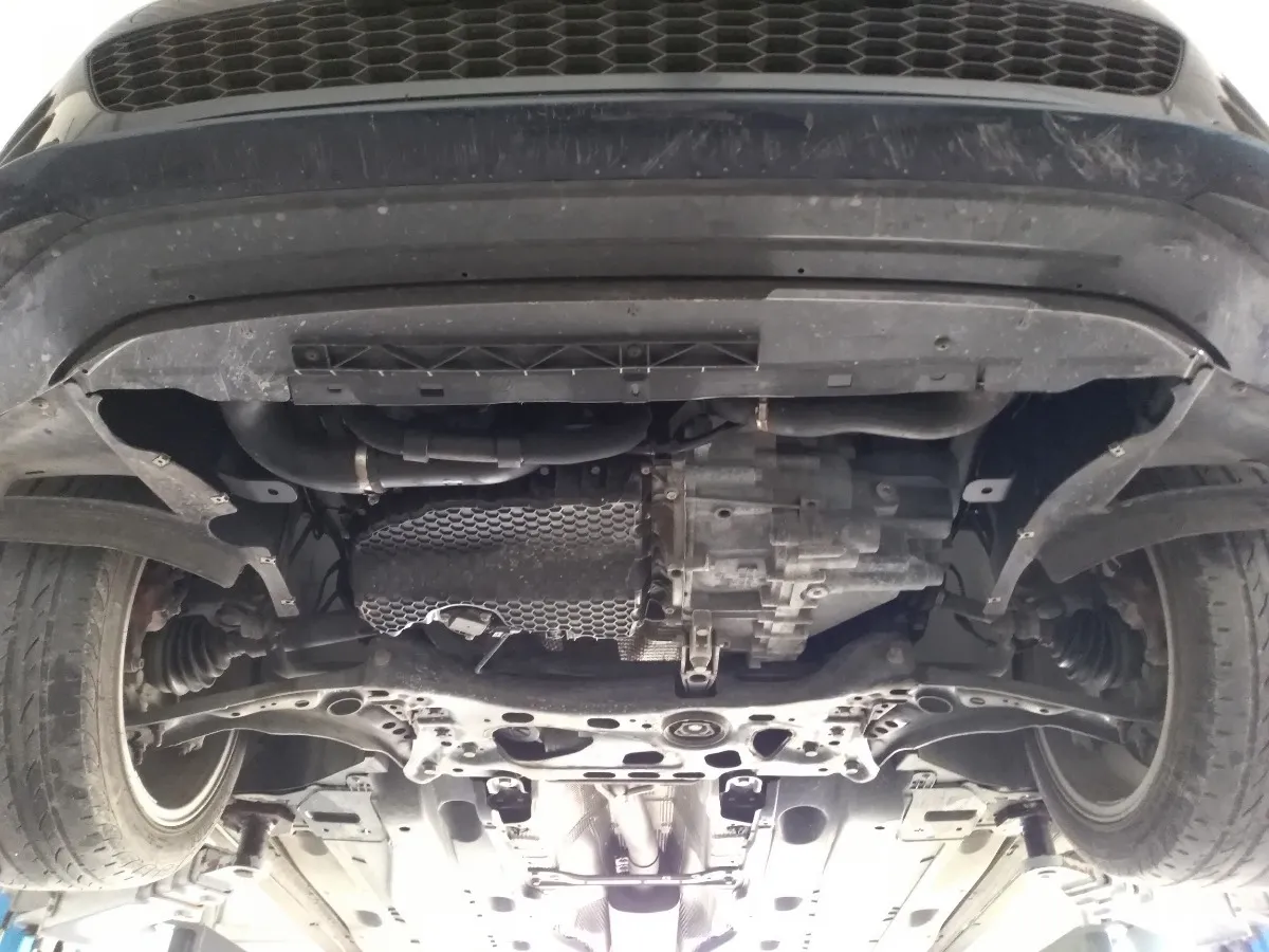 Cubre carter metalico Skoda Karoq - Automatico