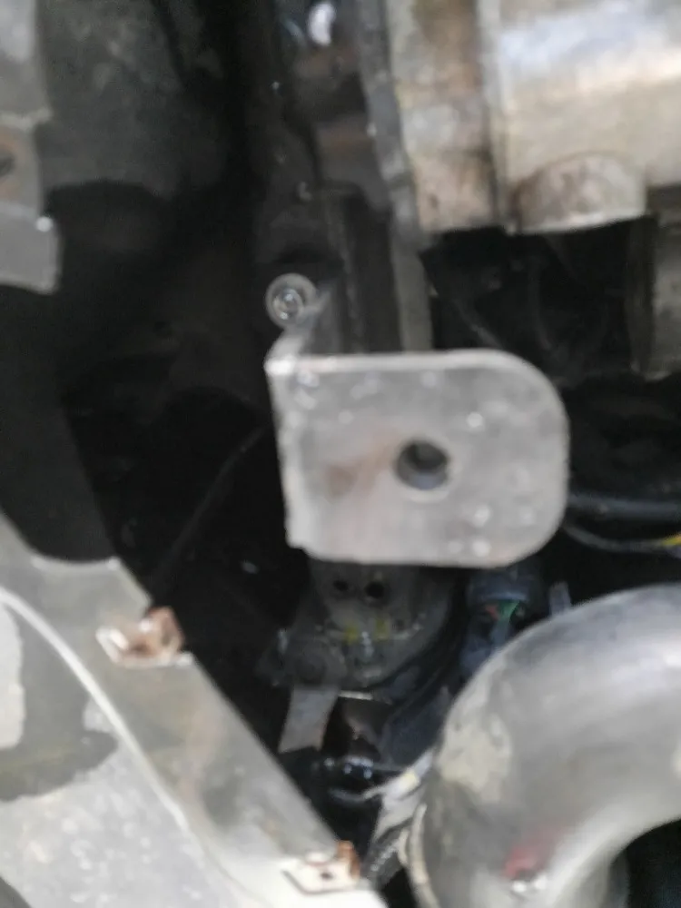 Cubre carter metalico Audi A3