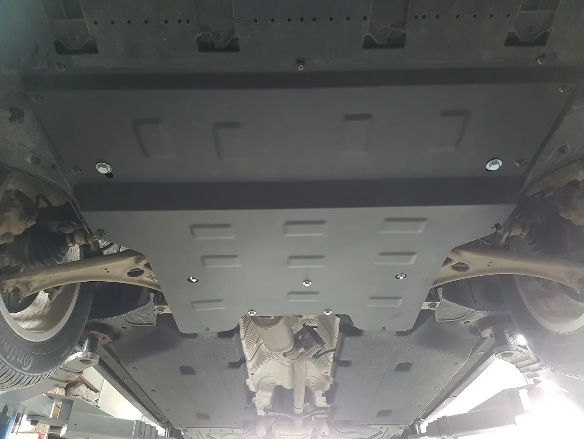 Cubre carter metalico Audi Q2