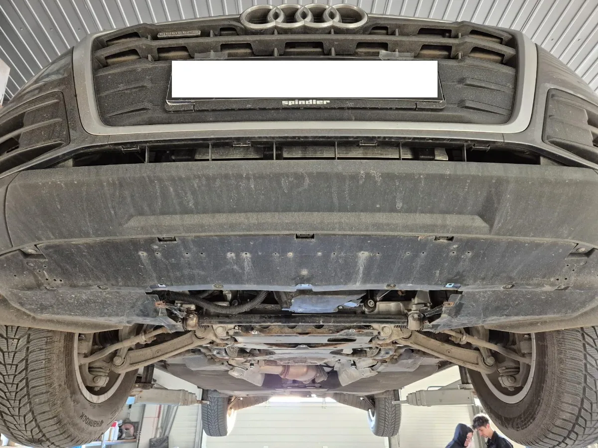 Protector de la caja de cambios Audi Q5